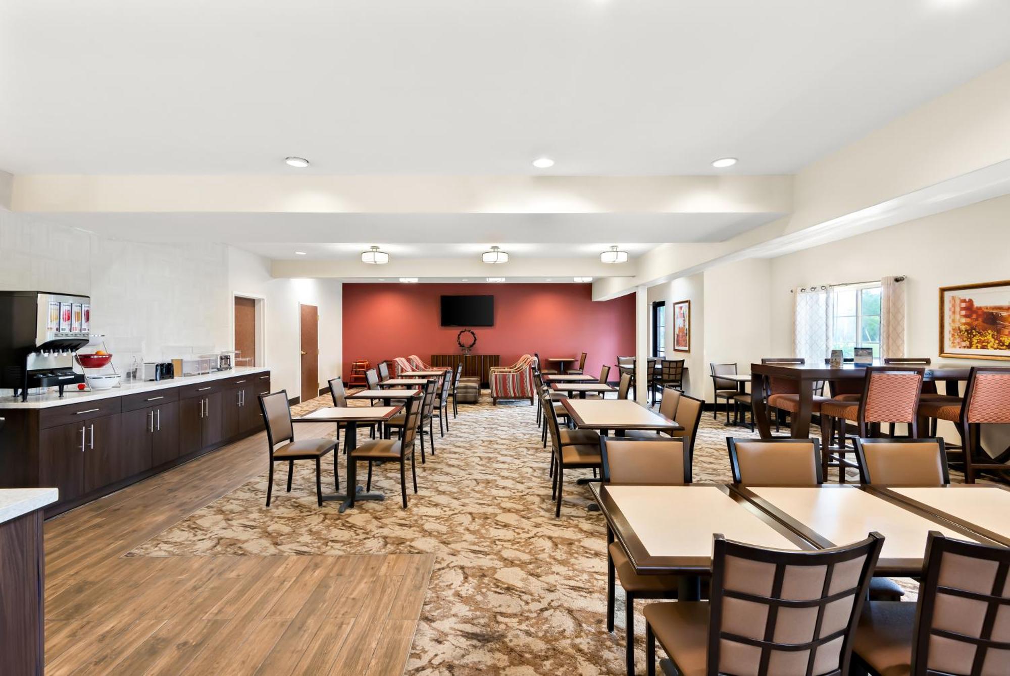 Best Western Palmyra Inn & Suites Buitenkant foto