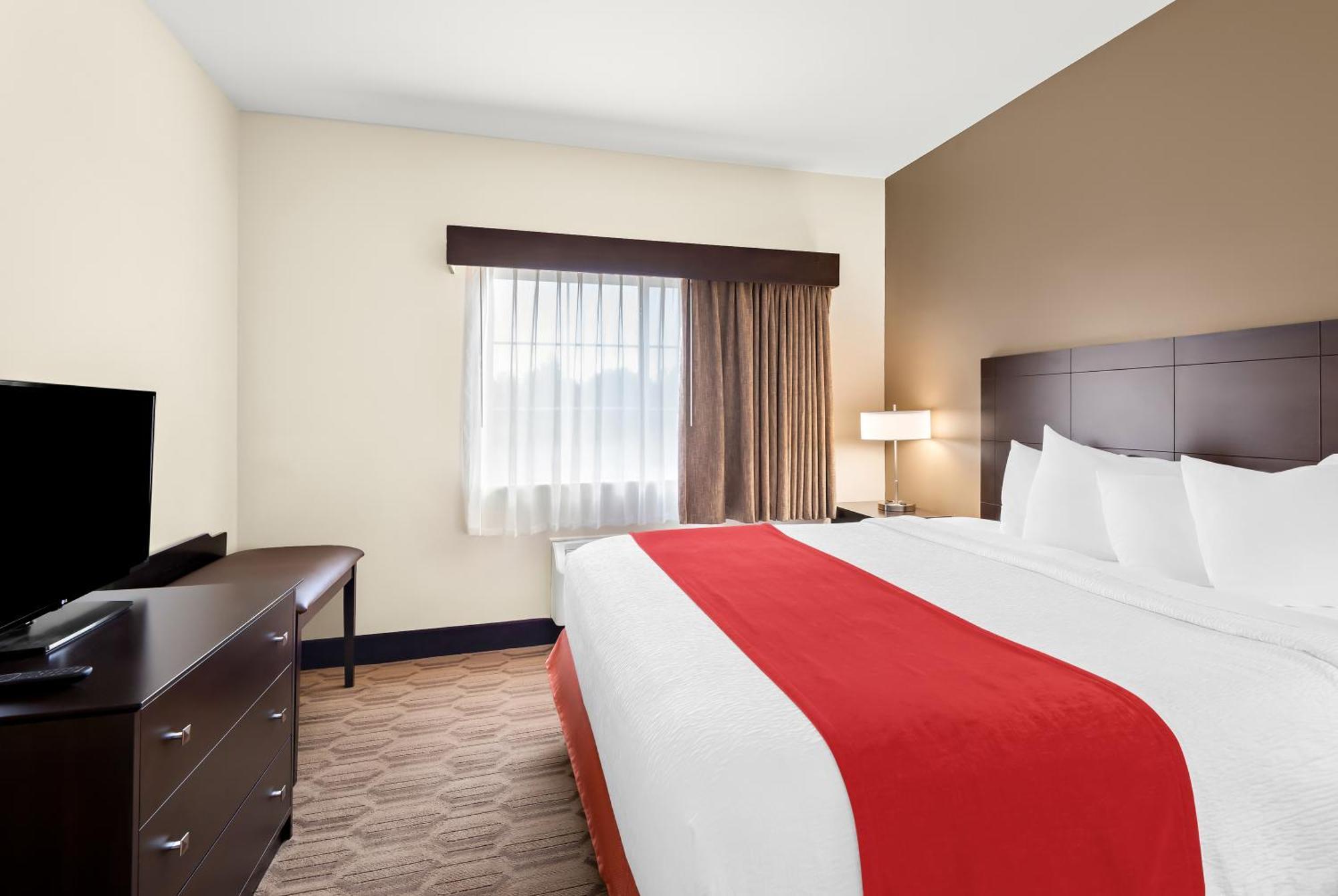 Best Western Palmyra Inn & Suites Buitenkant foto