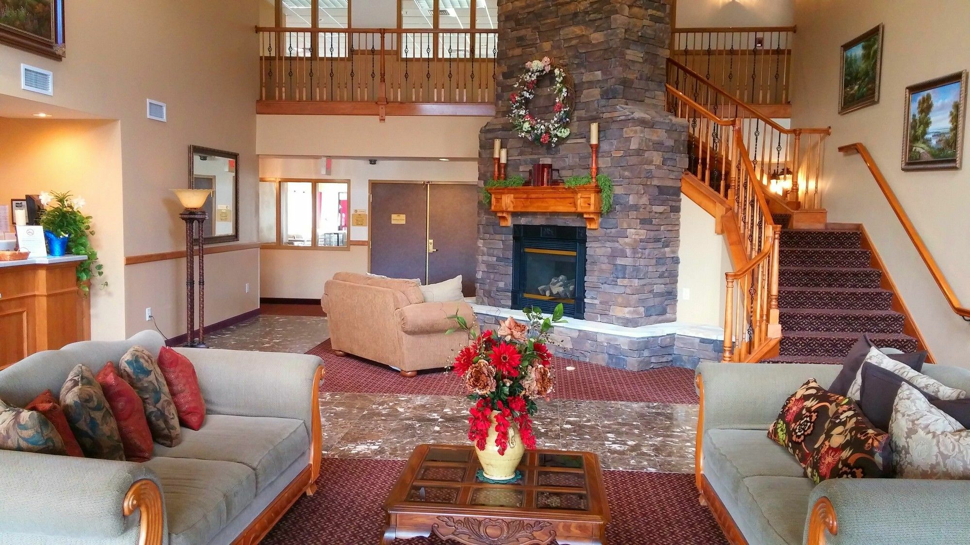 Best Western Palmyra Inn & Suites Buitenkant foto
