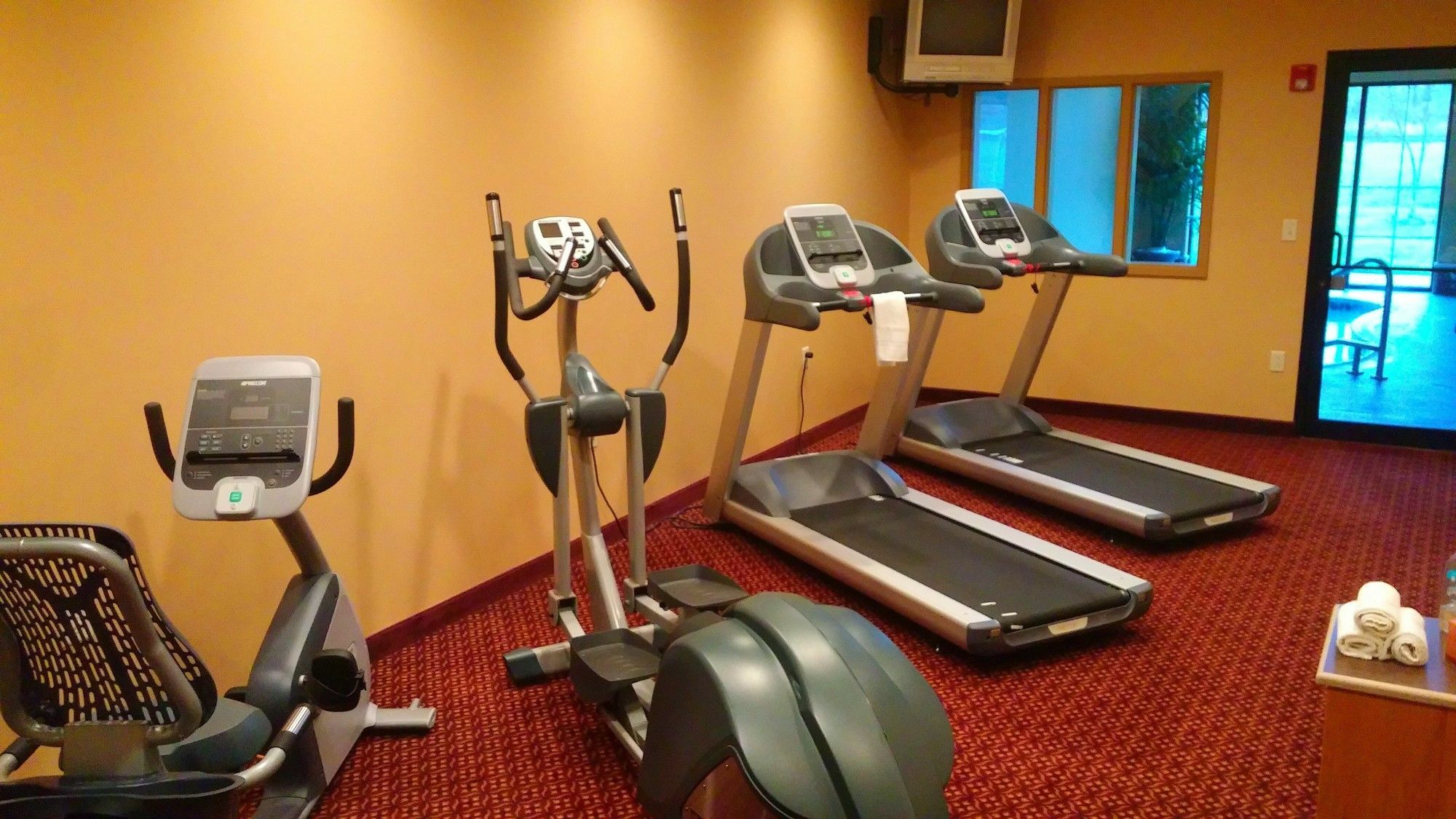 Best Western Palmyra Inn & Suites Buitenkant foto