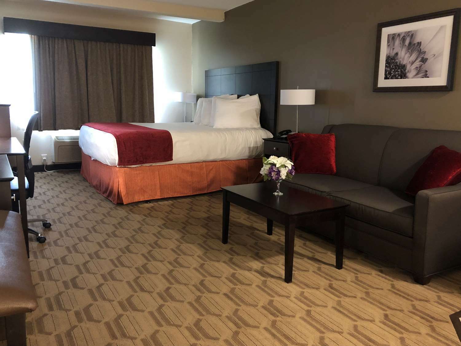 Best Western Palmyra Inn & Suites Buitenkant foto